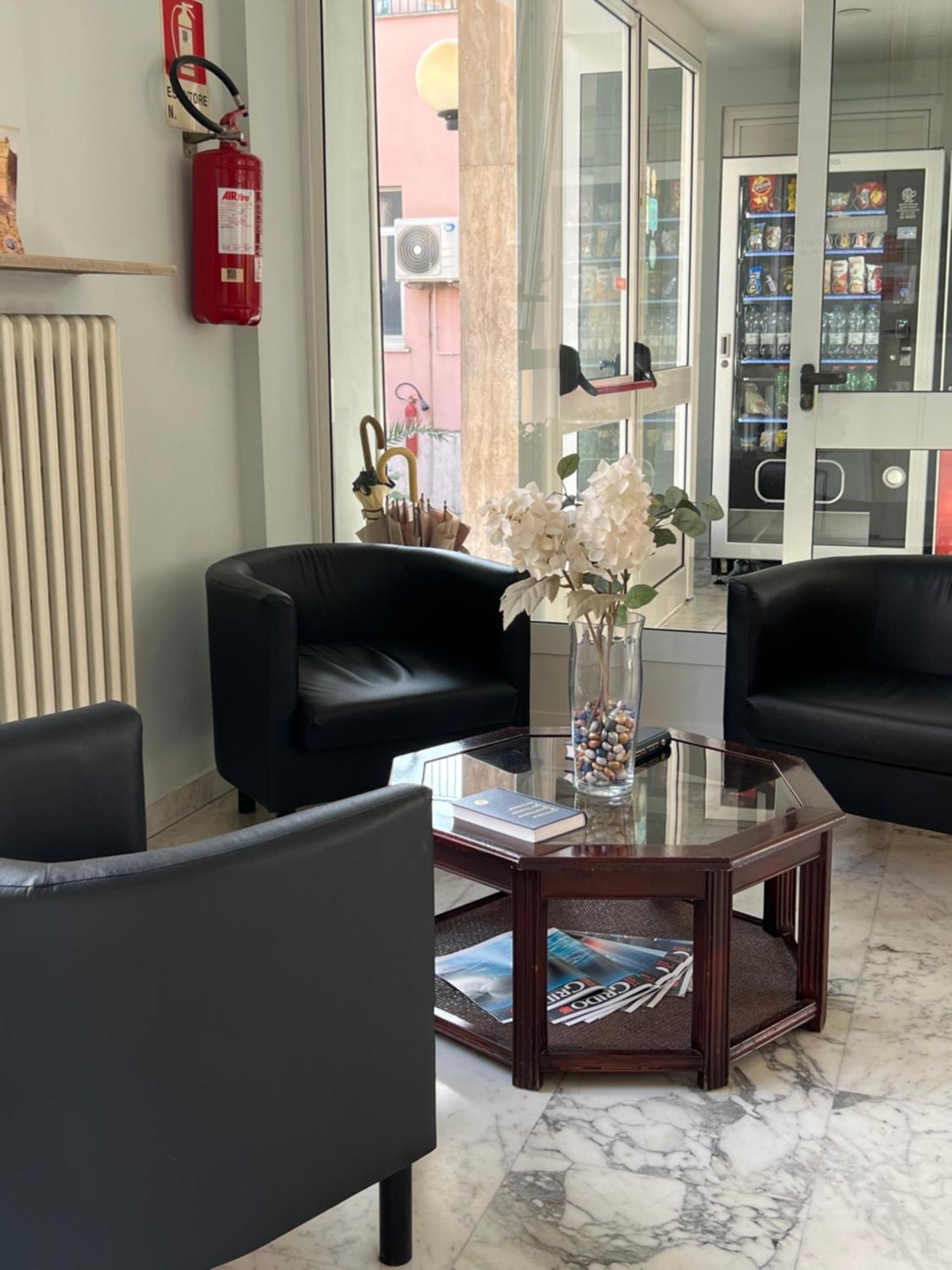 Foresteria Roma Esercito Della Salvezza Екстер'єр фото